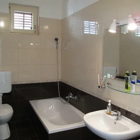 Apartament Apartmani Bonaca